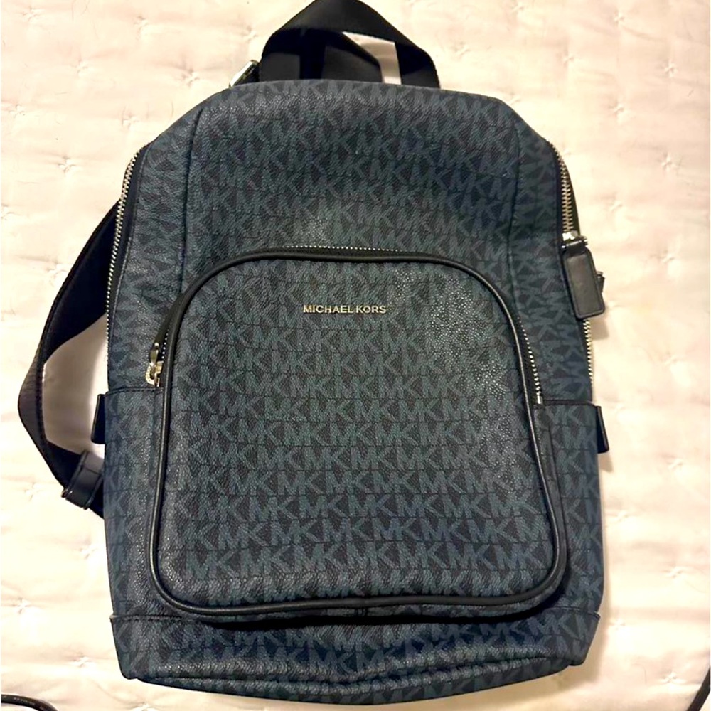 Michael Kors Men’s Crossbody